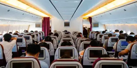 FAA emite advertencia a aerolíneas por posible intervención militar aérea en México, además de fallas del GPS