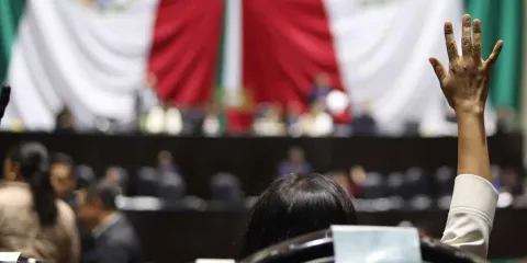 Sin aliados no hay reforma: Monreal reconoce límites de Morena en el Congreso