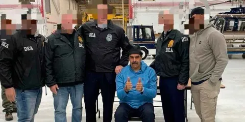 VIDEO. Nicolás Maduro y Cilia Flores llegan como prisioneros a Nueva York